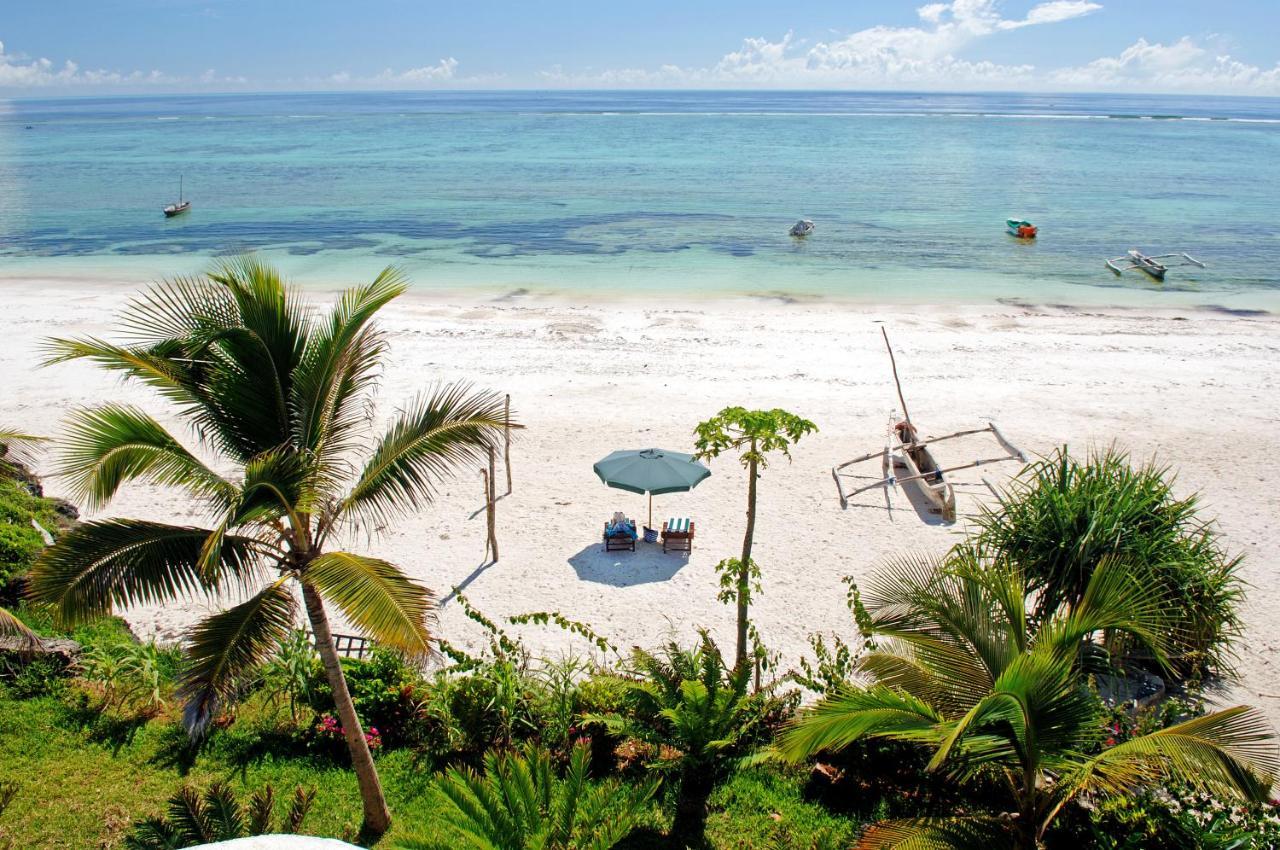 Zi Dhow Resort *